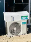 Hisense AC - 12000 BTU Inverter - 1