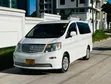 Toyota Alphard 2004 White - 4