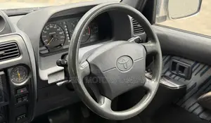 Toyota Land Cruiser Prado 1997 Gold