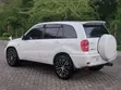 Toyota RAV4 Automatic 2000 White - 5