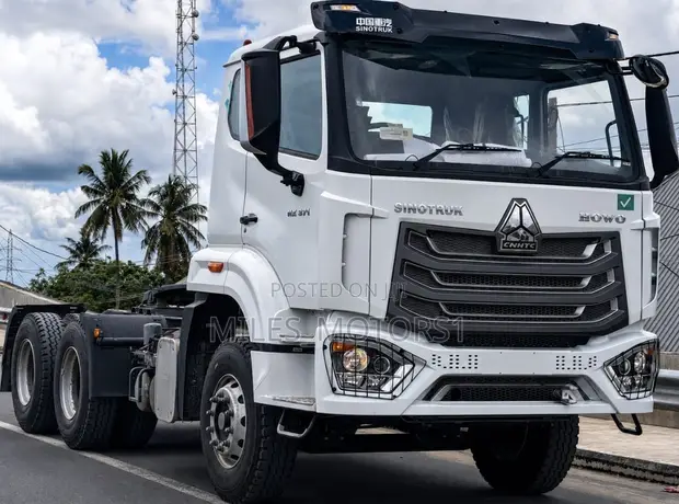 Brand New CNHTC Howo 371HP Prime Mover (2025) - 1