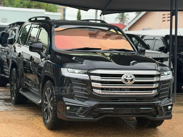 Toyota Land Cruiser VXR 200 Facelift 2024 - 1