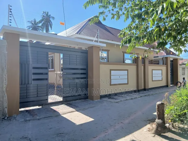 Furnished 3-Bedroom House for Sale in Biriani Real Estate, Chamazi - 1