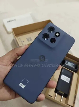 Motorola Edge 50 Pro 256GB Mpya Nyeusi