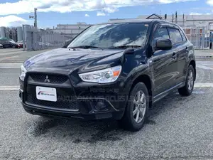 Mitsubishi RVR 2.0 2011 Nyeusi