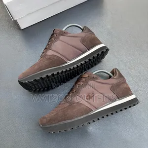 Men's Lacoste Leather Sneakers - Brand New