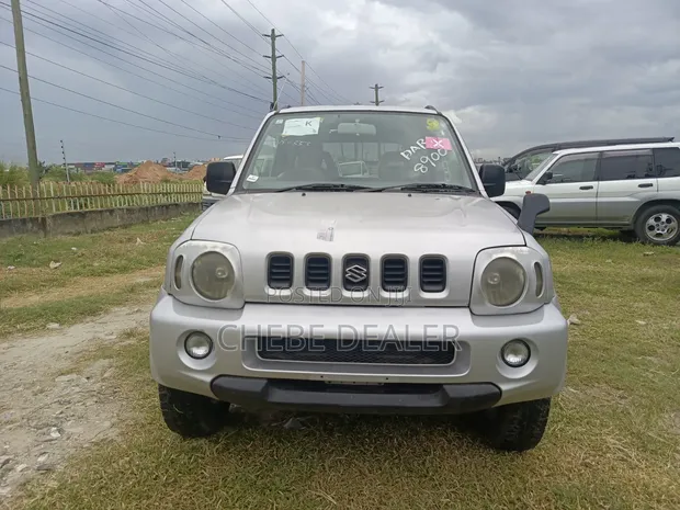 Suzuki Jimny 2005 Silver - 1
