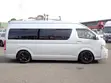 Toyota HiAce 2006 Nyeupe - 2