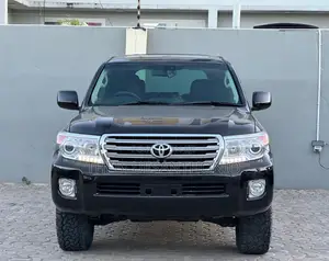 Toyota Land Cruiser V8 2012 Black