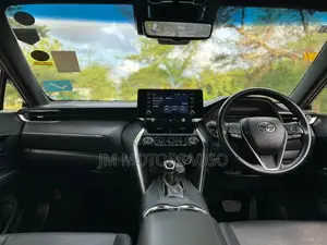 Toyota Harrier 2021 White