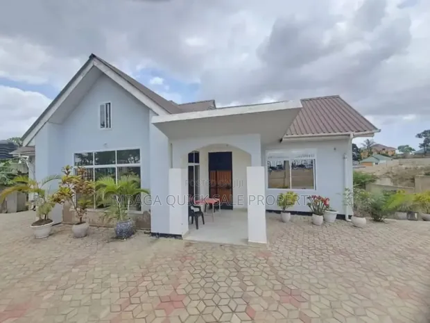 3 Bedroom House for Sale in Kimara Temboni - 1