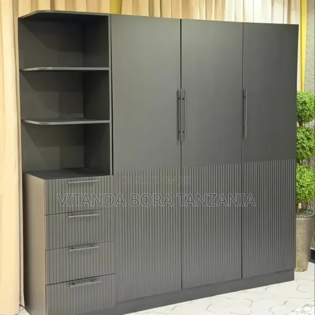 Modern 3-Door Wardrobe - 1