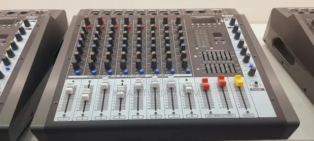 Yamaha Powered Mixer 8 Channel - 1