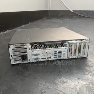 Kompyuta ya Mezani Lenovo ThinkCentre M900 - Intel i7, 8GB RAM, 500GB HDD