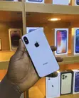 Apple iPhone X 64GB White - 2