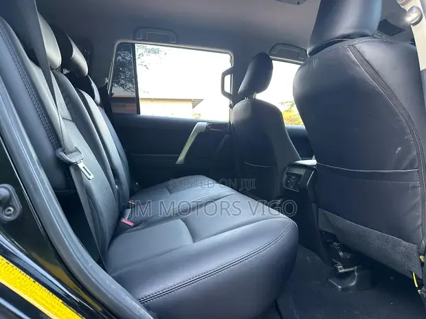 Toyota Land Cruiser Prado 2.8 TX 2019 Black - 1