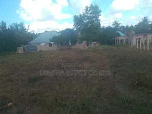 7-Bedroom Apartment for Sale in Lumina, Kinondoni