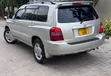 Toyota Kluger 2006 Silver - 2