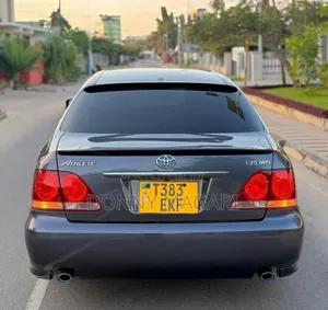 Toyota Crown Athlete 2007 Gray