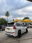 Toyota Land Cruiser Prado 2010 White - 1