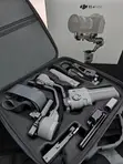 DJI RS 4 Mini Combo - Compact Camera Gimbal - 1