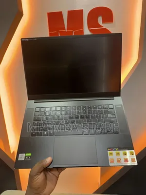 Razer Blade 15 (2020) Laptop - Intel Core i7, RTX 3060, 16GB RAM, 512GB SSD