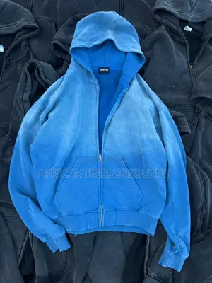 Vale Forever Cotton Zip-Up Hoodies Collection