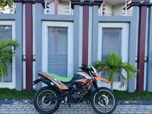 Sinoray 250cc Motorcycle (2025 Model)