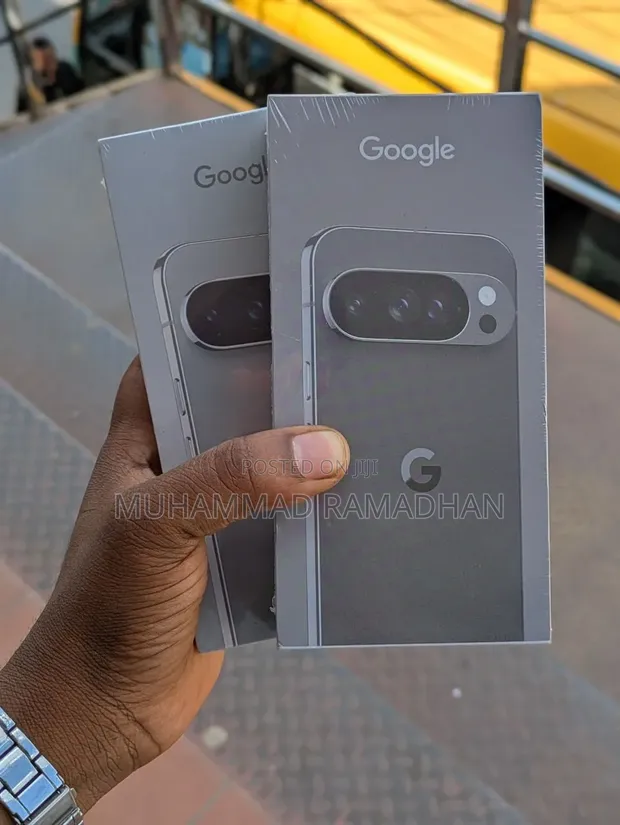 New Google Pixel 10 Pro 128GB Black - 1