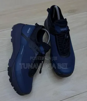 Waterproof Classic Sneakers Shoes