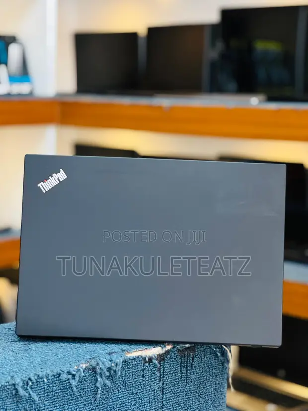 Lenovo ThinkPad T14 G1 Laptop: Core i5, 16GB RAM, 256GB SSD - 1