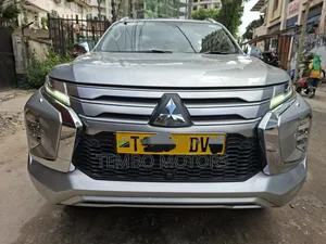2022 Mitsubishi Pajero 2.4L Diesel 4WD Silver
