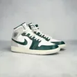 Air Jordan 1 Mid SE "Oxidized Green" - 3