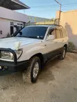 Toyota Land Cruiser 1999 White - 2