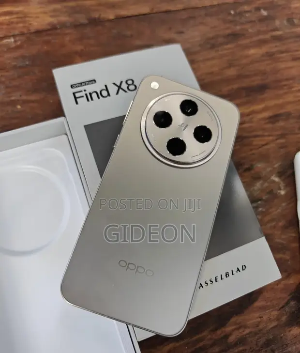 New Oppo Find X8 512GB Gray - 1