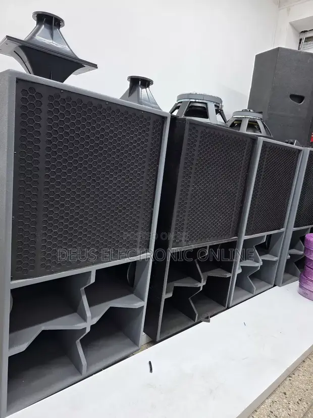 JBL SRX 700 Single Bass Speaker - 1