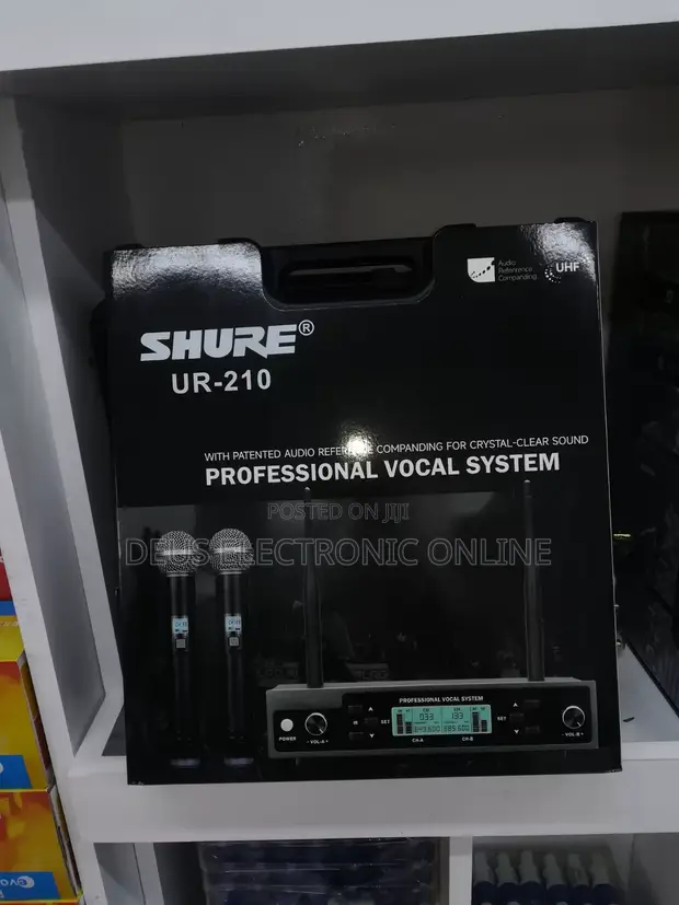 Professional Shure US-210 Wireless Vocal System - 1