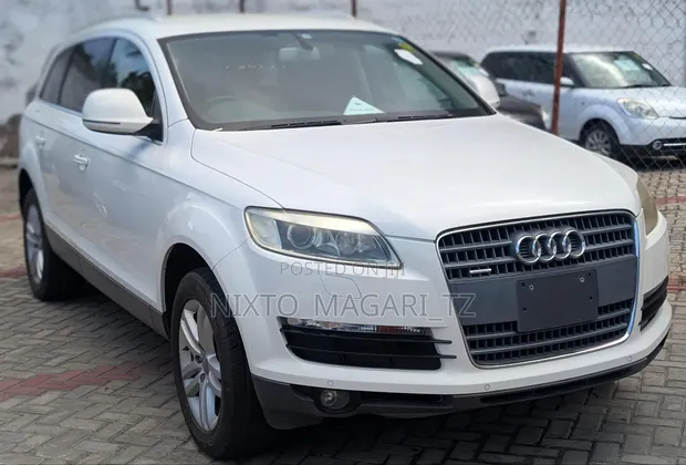 Audi Q7 2015 White - 1