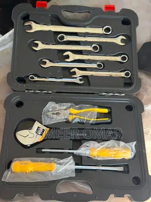 Sinotruck Toolbox with Tools