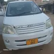 Toyota Noah 2003 White - 1
