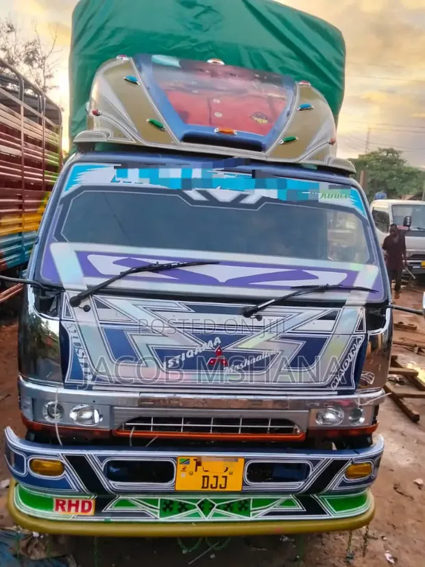 Mitsubishi Canter Tani 3.5 Ton Truck - 1