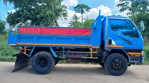 Mitsubishi Canter 4D33 Tipper Truck