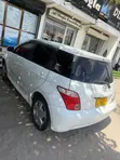 Toyota IST 2007 White - 4