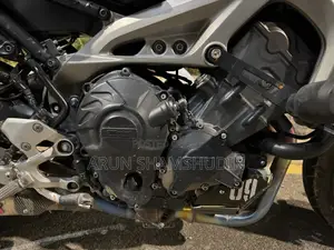 Yamaha MT-09 2017 Kijivu