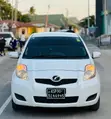 Toyota Vitz 2005 White - 1
