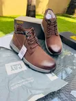 Men's Timberland Leather Boots - Brand New - 5