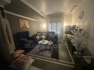 Furnished 1-Bedroom Apartment in Oyster Bay for Rent
