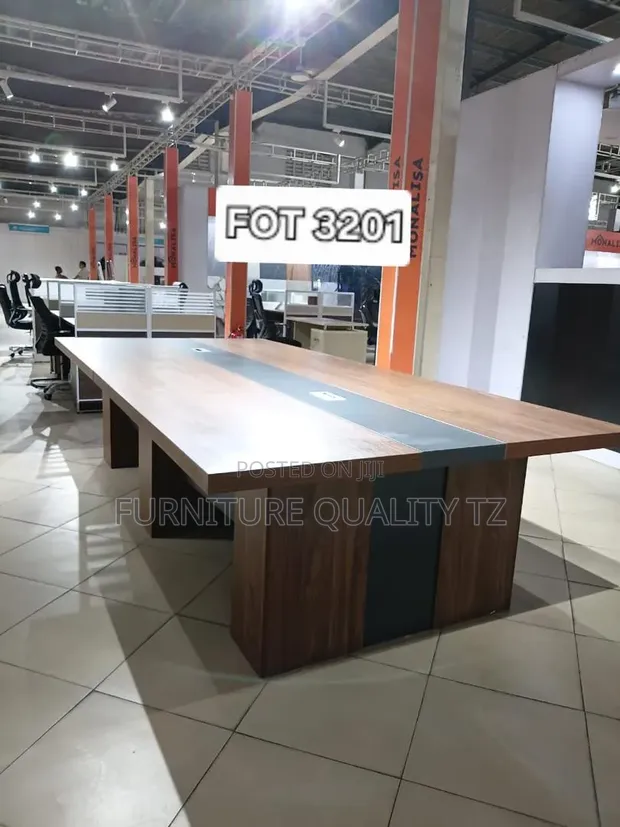 Meeting Table 320cm - 1