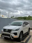 Toyota Fortuner 2022 White - 4