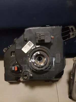 Jeep Cherokee 2008 Headlights (Pair)